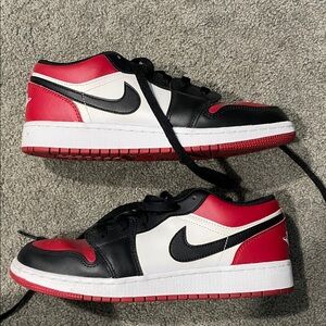 Nike Air Jordan 1 Lows Red/Black/White